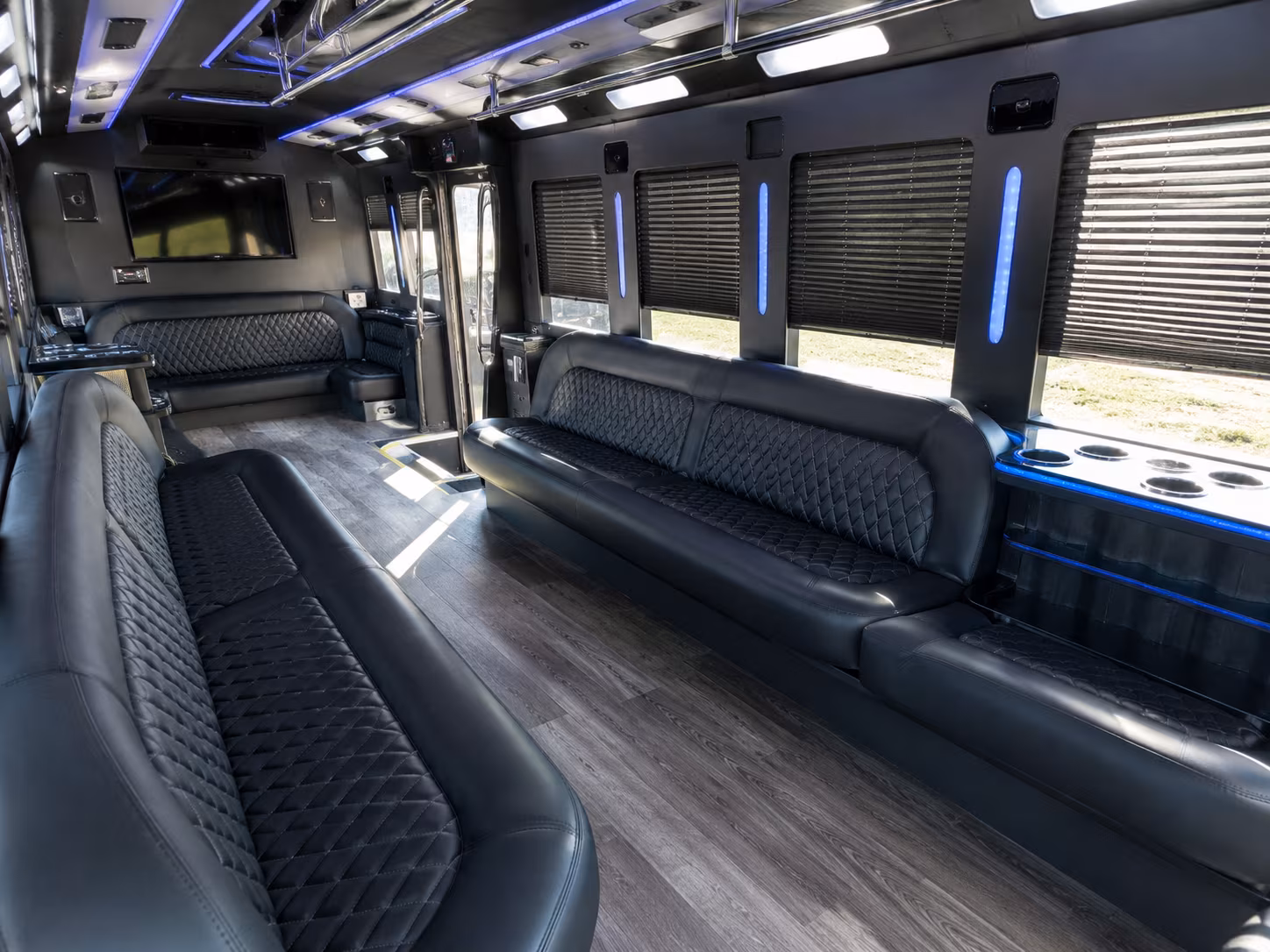 cedar rapids prom transportation